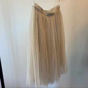 Needle & Thread champagne tulle skirt size 6